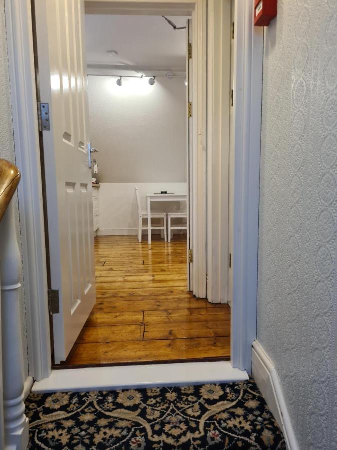 וויימות' The Loft Apartment מראה חיצוני תמונה