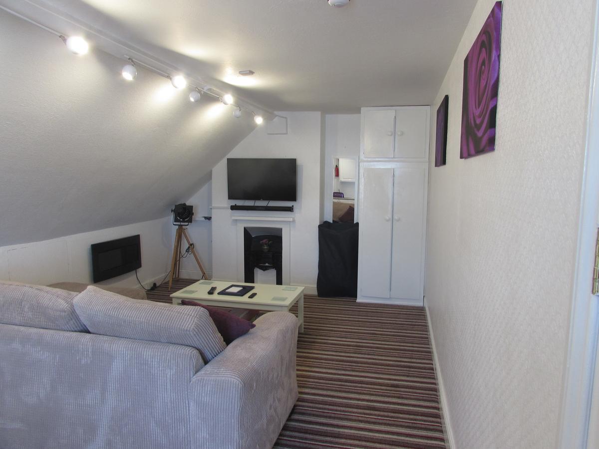 וויימות' The Loft Apartment מראה חיצוני תמונה